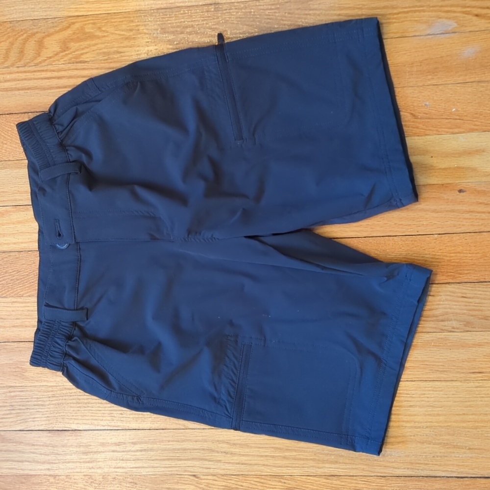 Willit shorts size XS